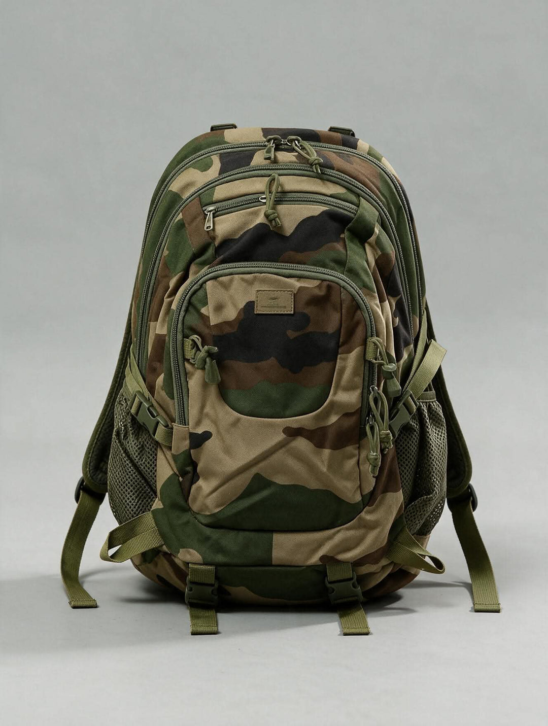 CAMO TACTICAL TREKKER BAG